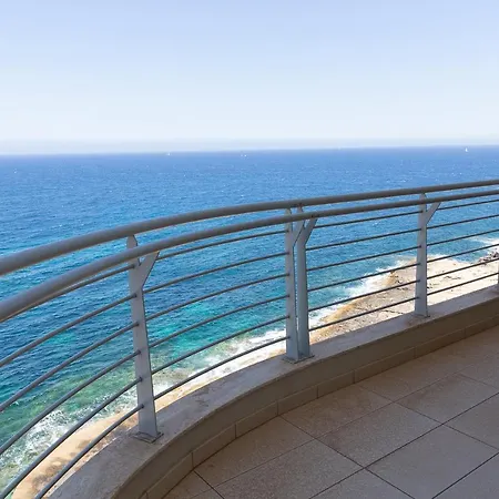 Beautiful Sea View Apartment Sliema
