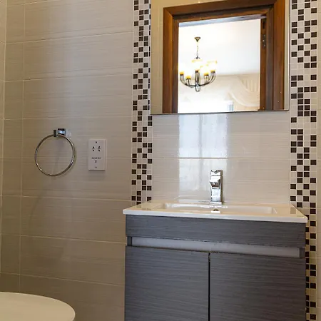 Beautiful Sea View Apartment Sliema